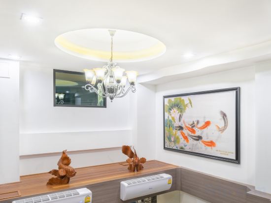 Фото 4m Pratunam Hotel