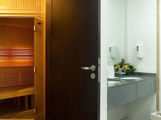 Фото Marina Hotel Apartments