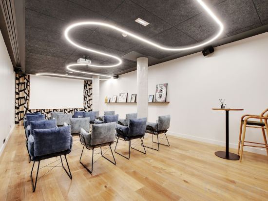 Фото Drawing House