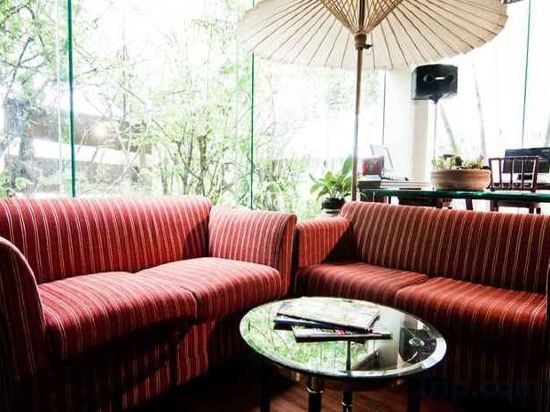 Фото Laithong Hotel