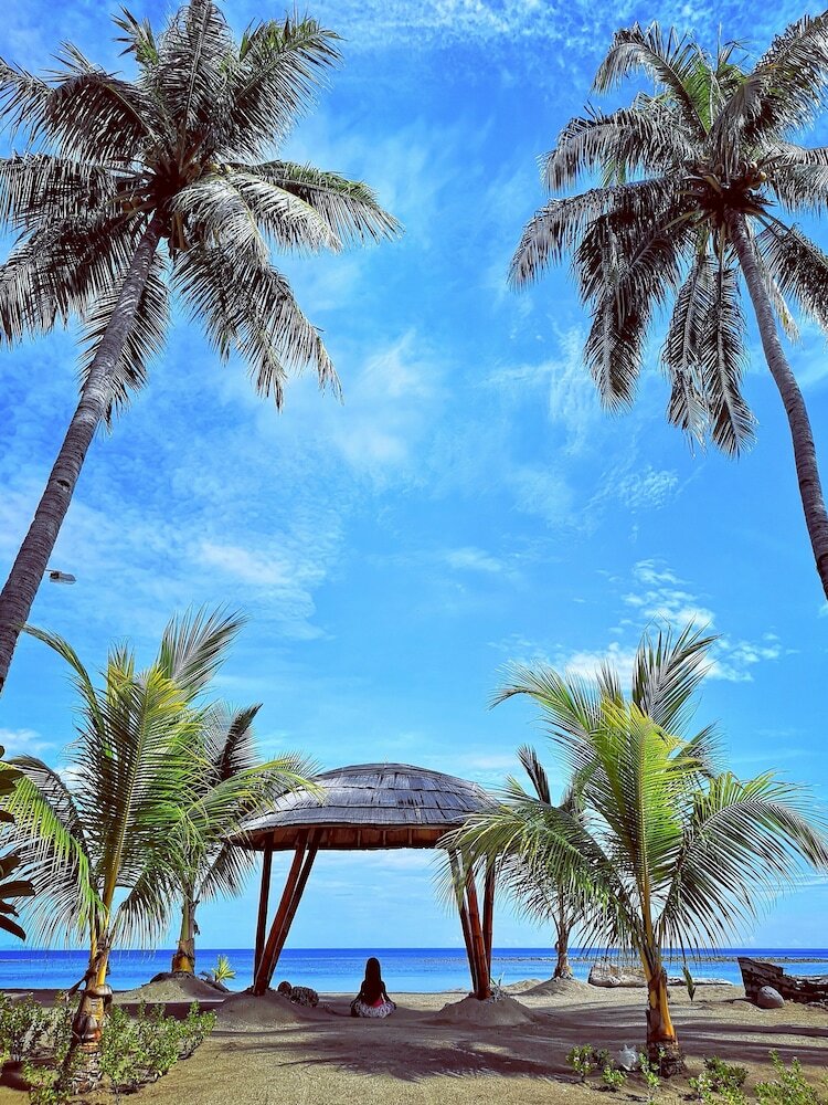 Фото Coconut Garden Beach Resort