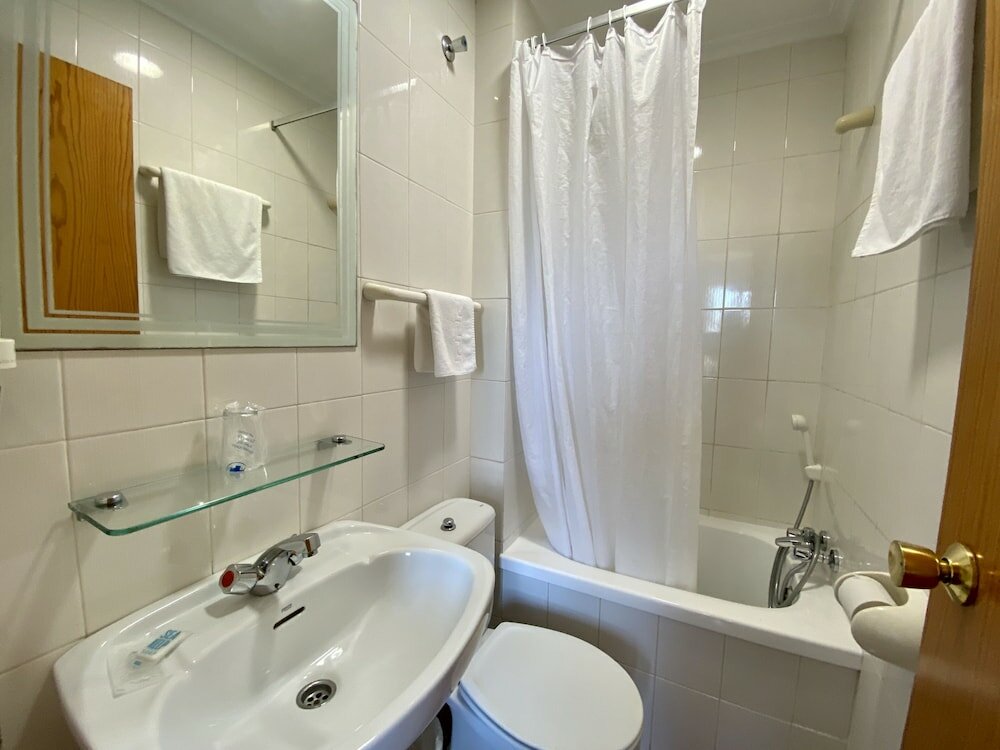 Фото Hostal Pensimar