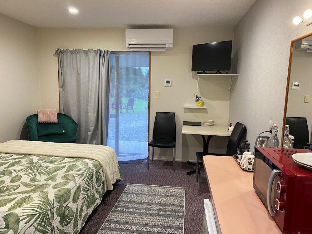 Фото Heritage Park Lodge