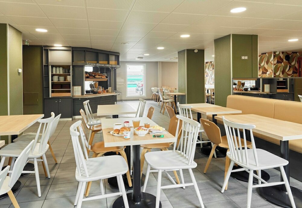 Фото B&b Hotel Paris Romainville Noisy Le Sec