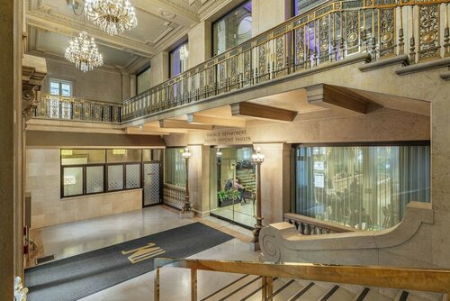 Внешний вид отеля One King West в Торонто, фото 2