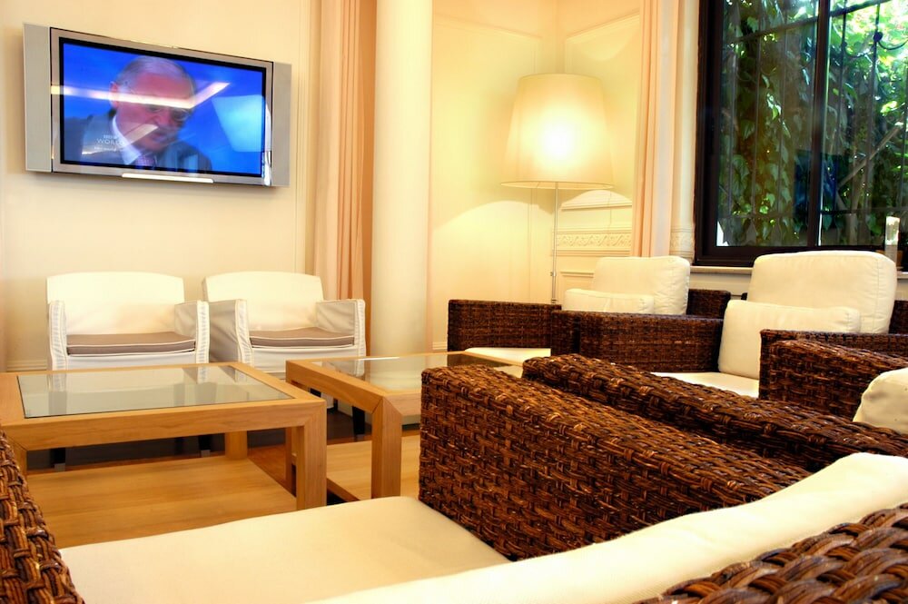 Фото Hotel Napoleon