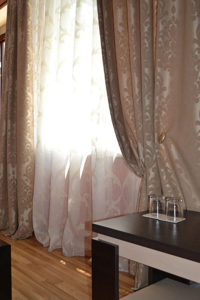 Фото Hotel Isaka