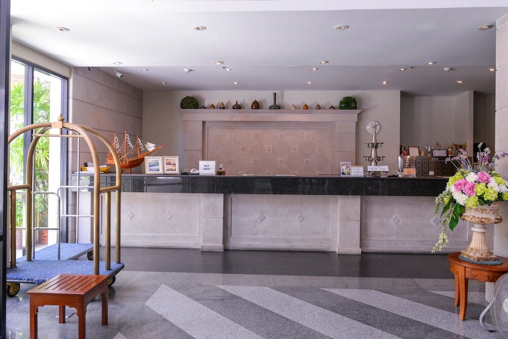 Фото Sandy Spring Hotel