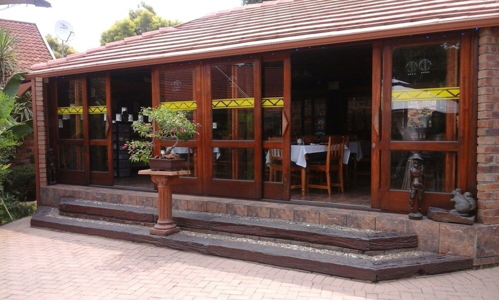 Фото Aark Guest Lodge