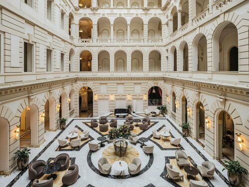 Внешний вид отеля Anantara New York Palace Budapest Hotel в Будапеште, фото 2