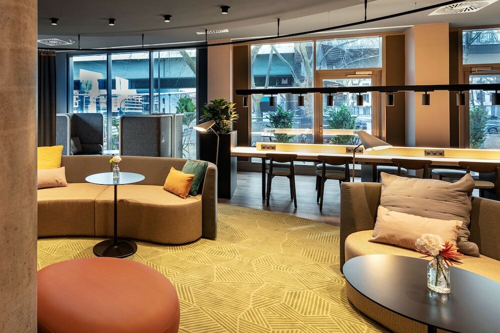 Фото Nh Köln Altstadt