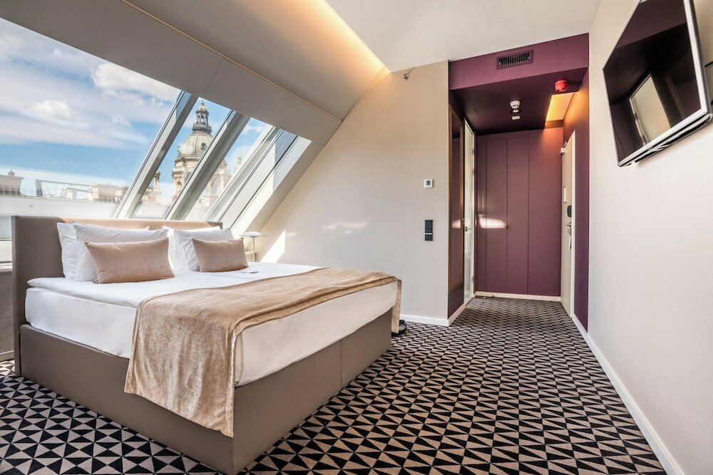 Фото Hotel Moments Budapest