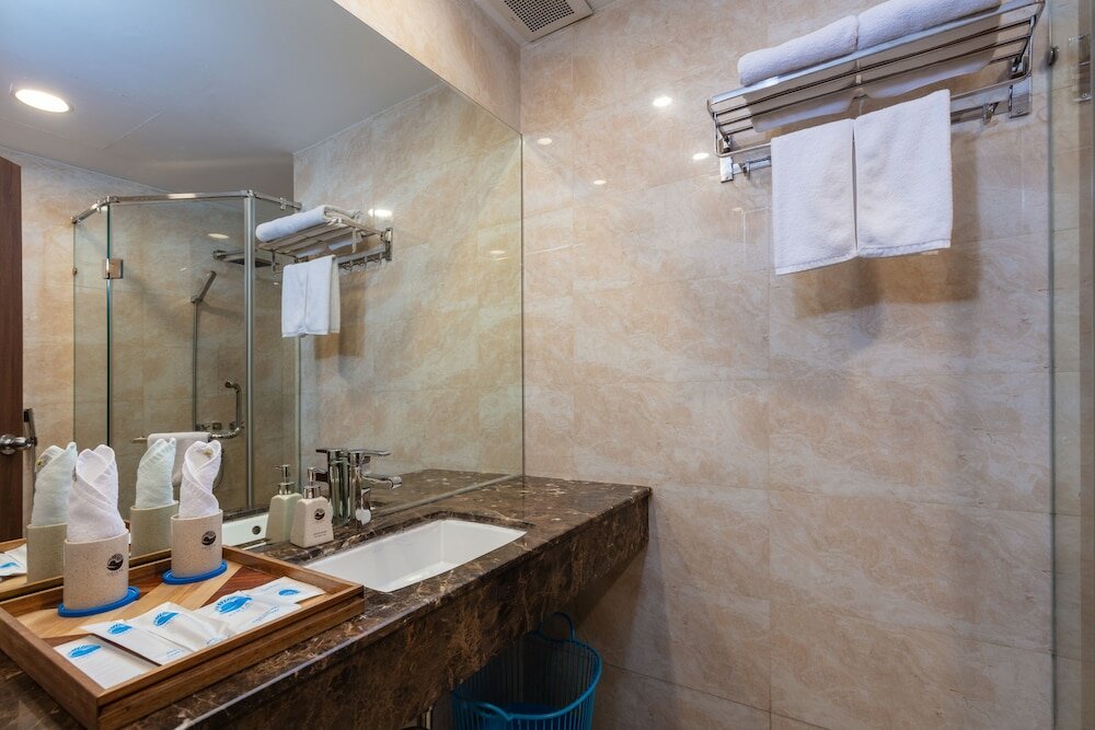 Фото Oriana Hotel