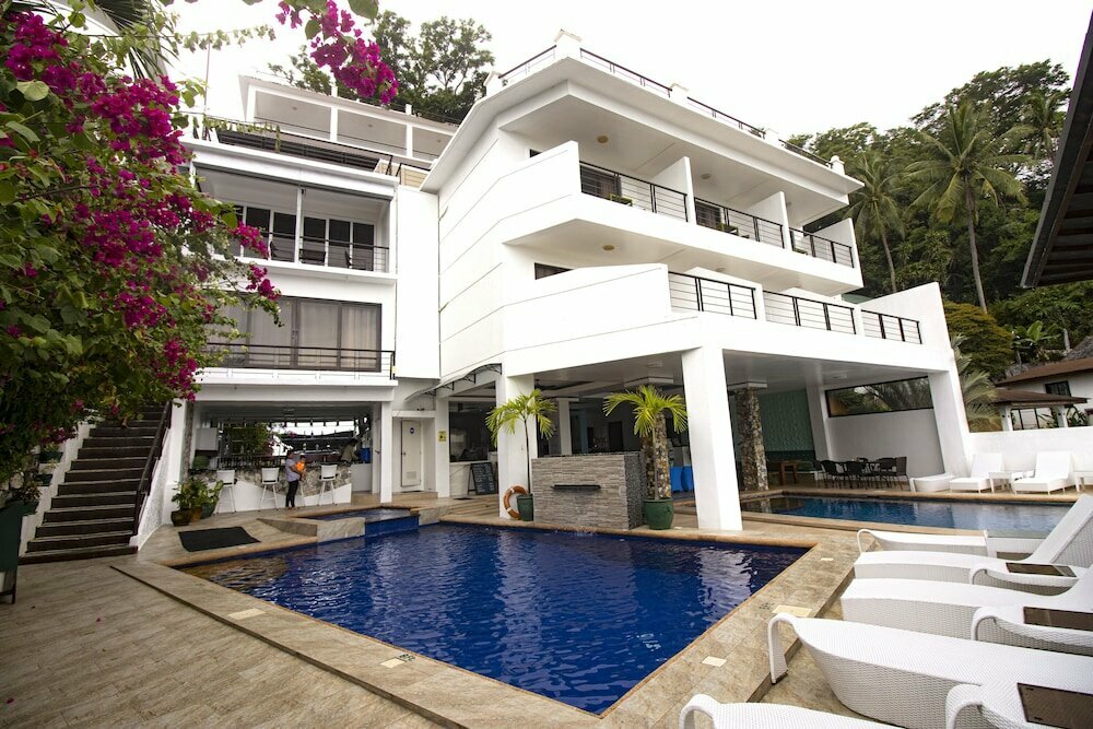 Hotel Manarra Seaview Resort, Province of Oriental Mindoro, photo