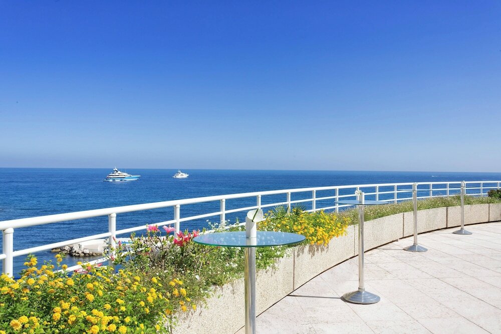 Фото Le Meridien Beach Plaza