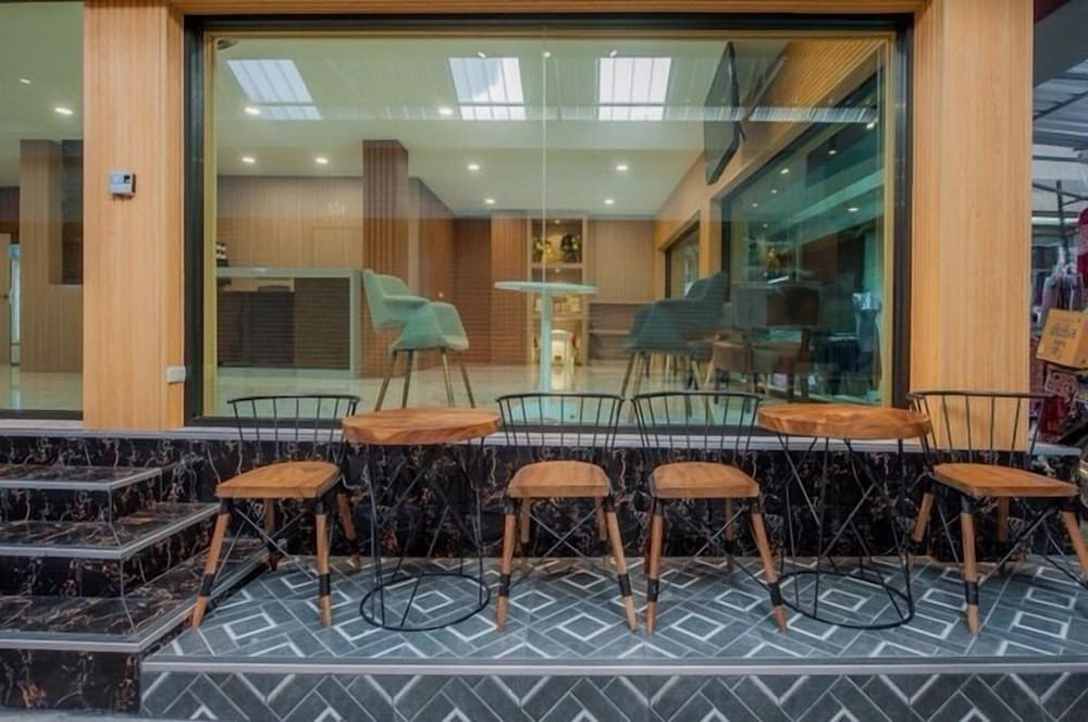 Фото The Moon Night Hotel