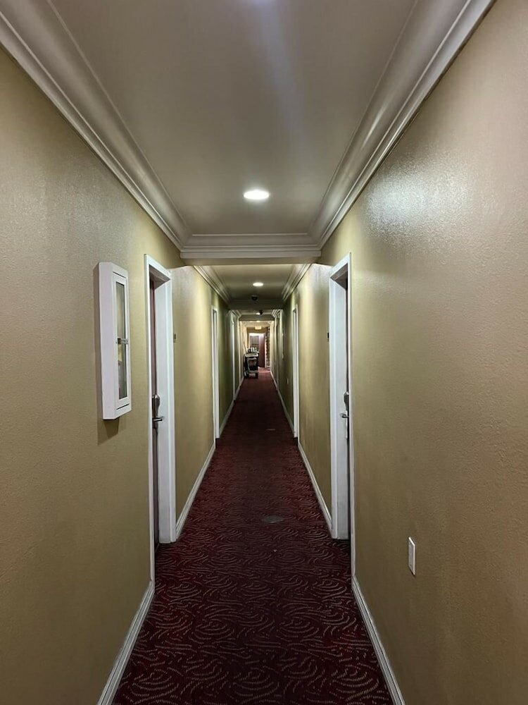 Фото Santa Fe Inn Los Angeles