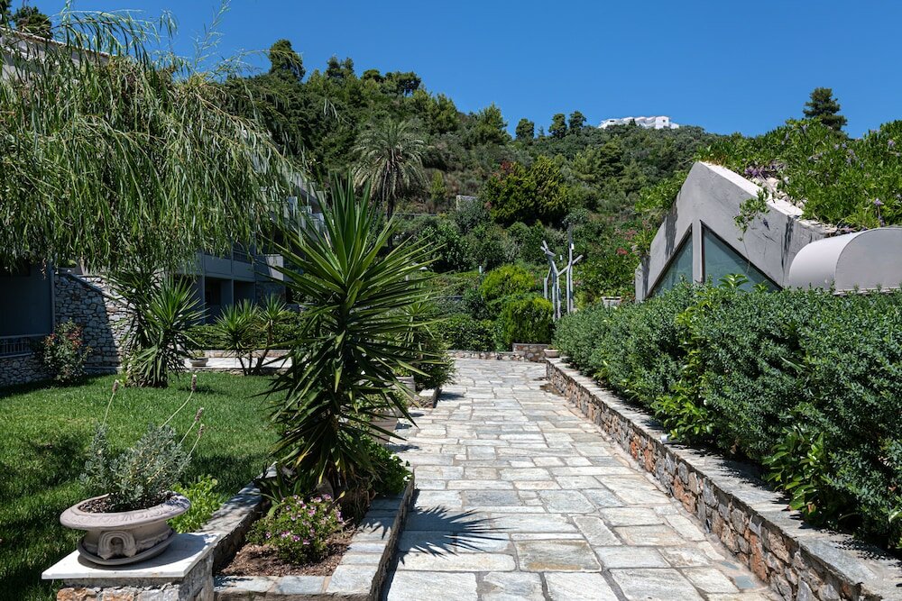 Фото Kassandra Bay Resort, Suites & SPA