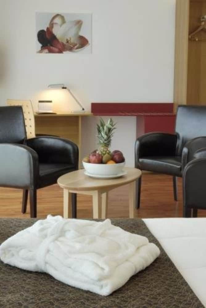 Фото Hotel Executive