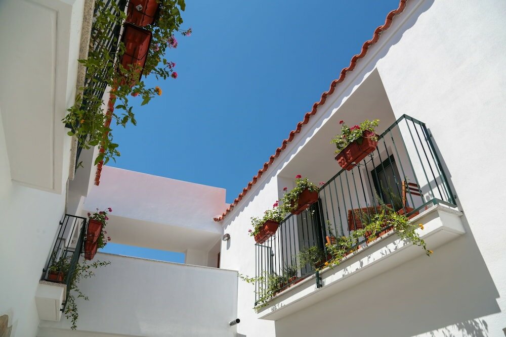 Фото Domus Olbia Inn