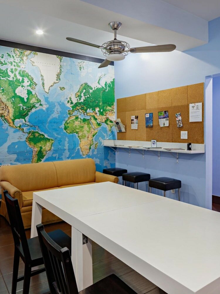 Фото Central Park West Hostel