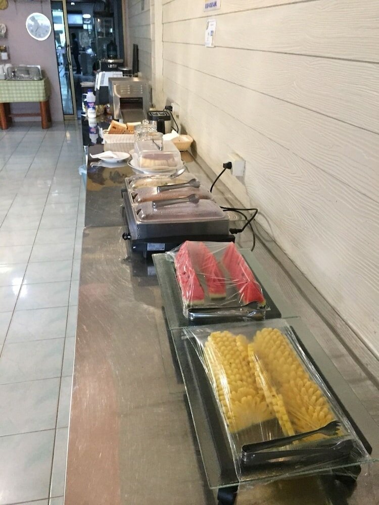 Фото Srichada Hotel Khaolak