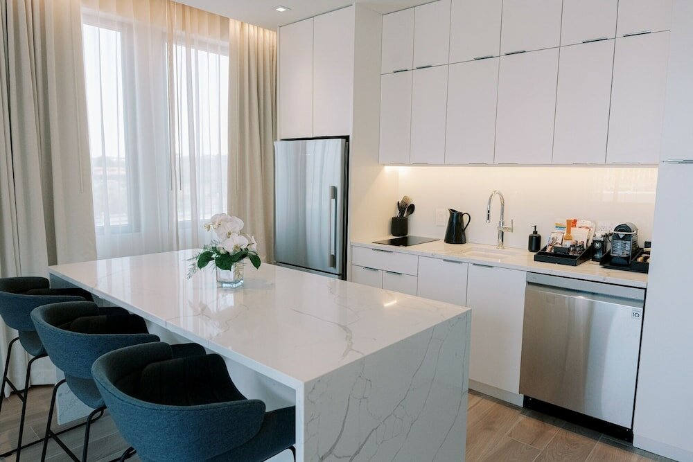 Фото Hotel Covington Cincinnati Riverfront