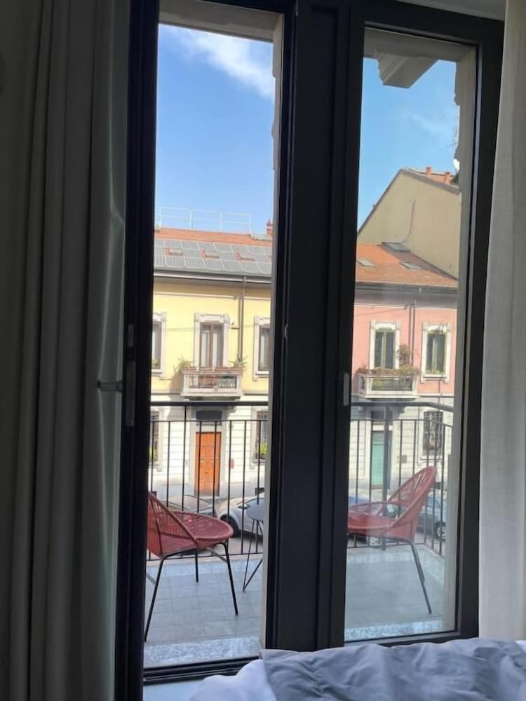 Фото Mia Aparthotel