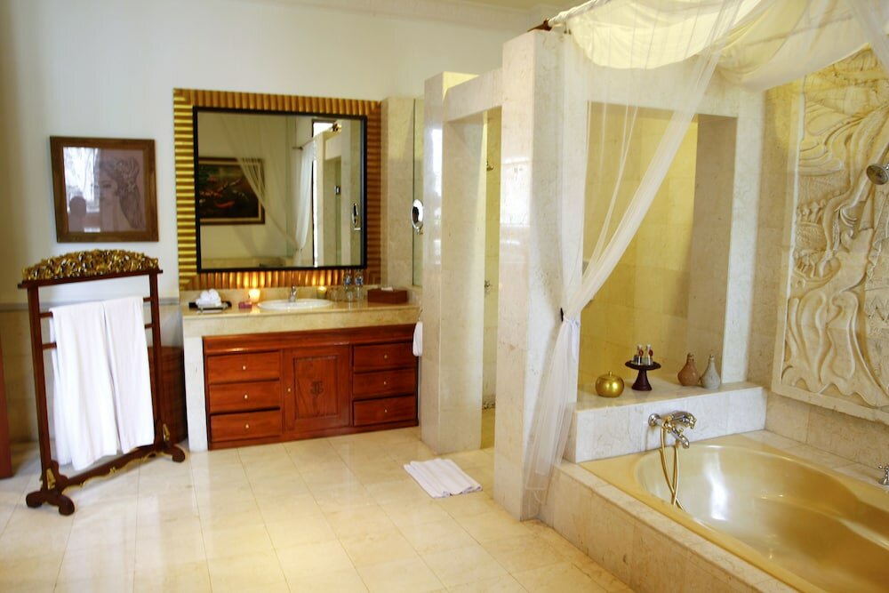 Фото The Mansion Bali