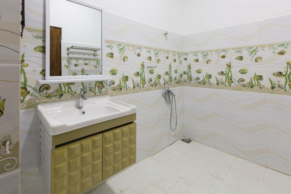 Фото Metro Port City Hotel