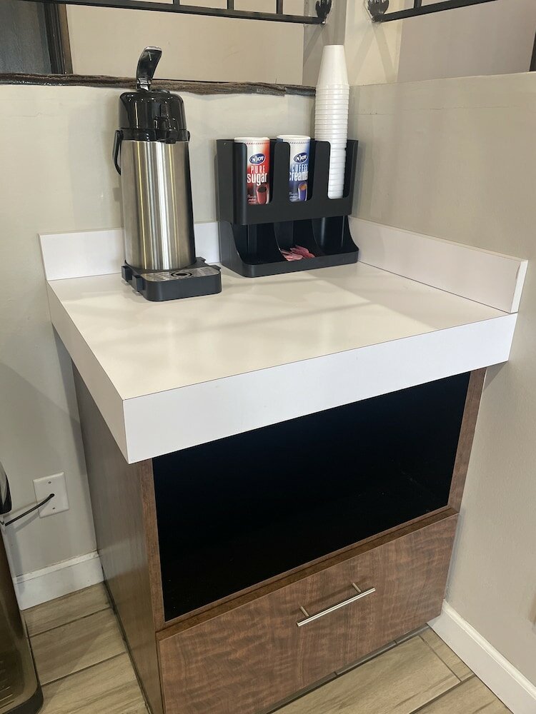 Фото Countryside Inn & Suites