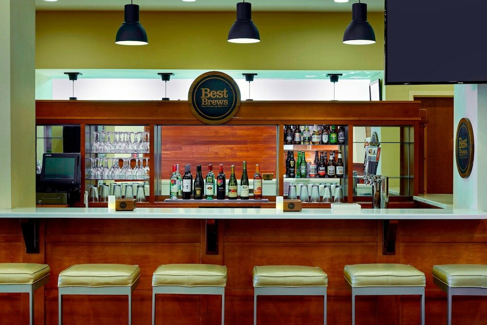 Фото Four Points by Sheraton Jacksonville Baymeadows