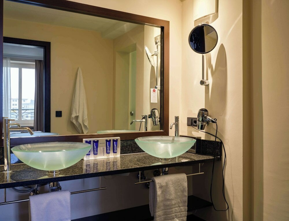 Фото Flemings Hotel München Schwabing