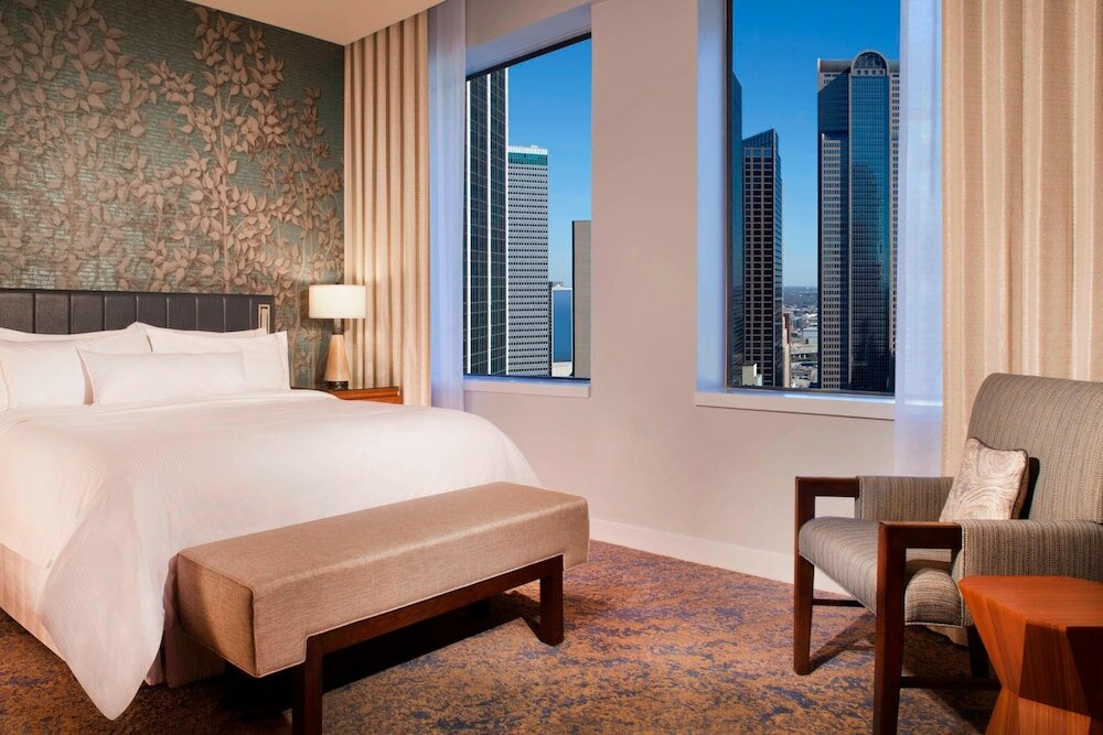 Фото The Westin Dallas Downtown