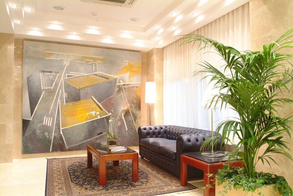 Фото Hotel Gran Legazpi