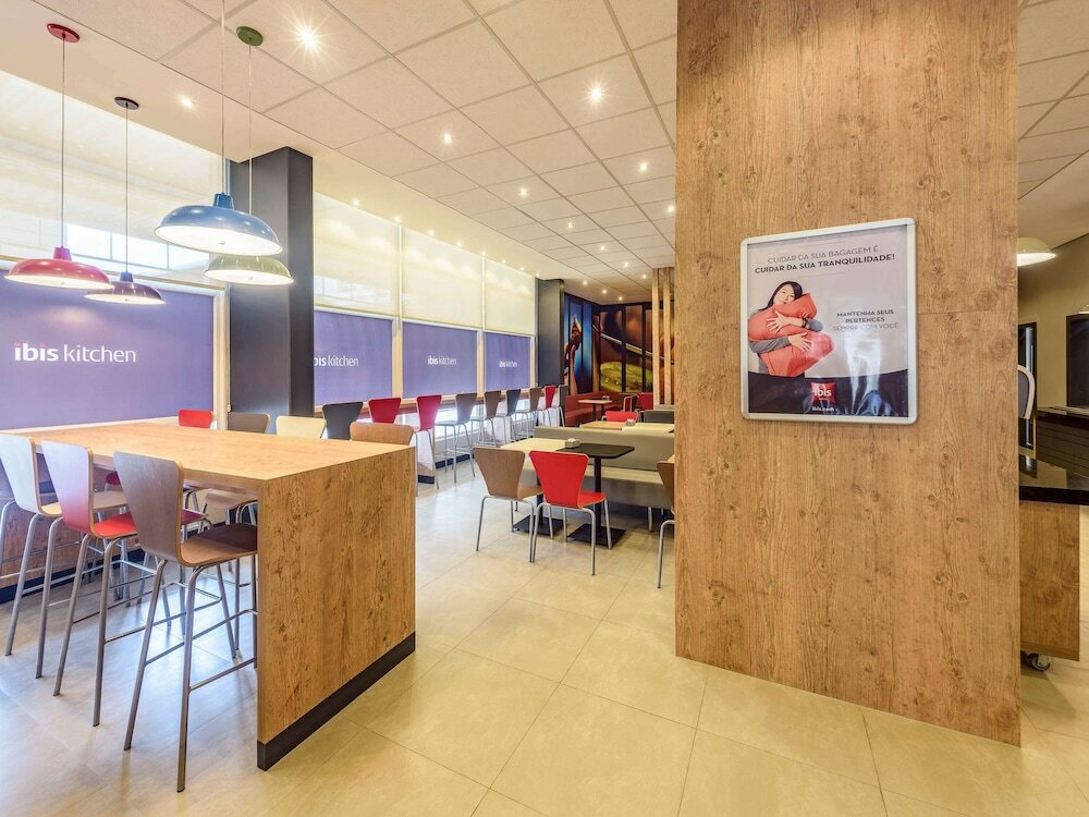 Фото Ibis Jacarei