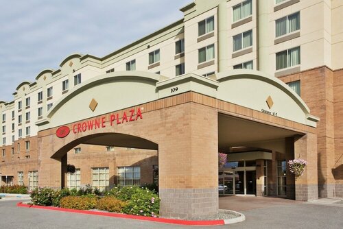 Внешний вид отеля Crowne Plaza Anchorage Midtown, an Ihg Hotel в Анкоридже, фото 4