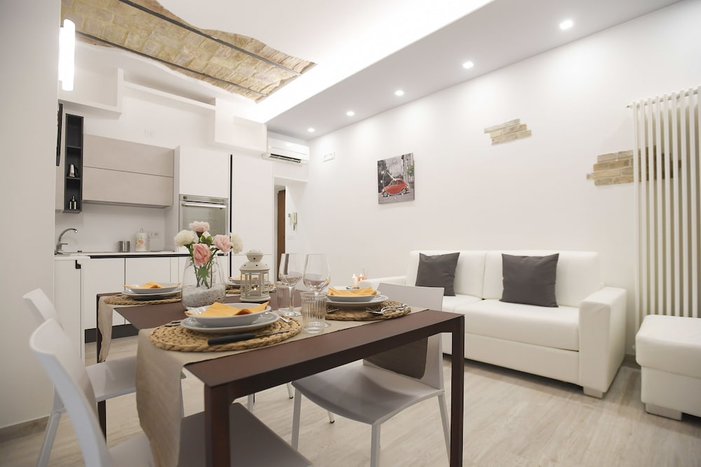 Фото Laterano 250 - Colosseo