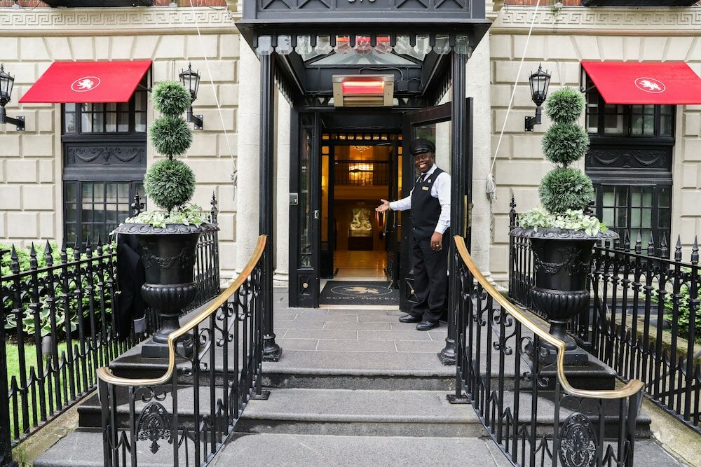 Фото The Eliot Hotel