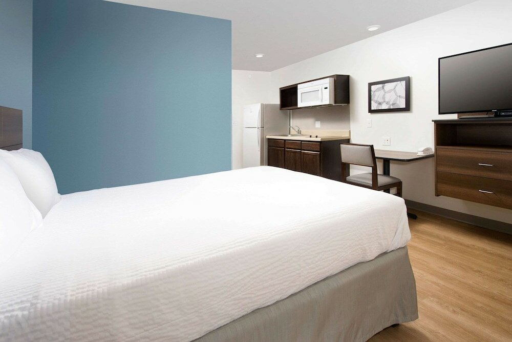 Фото WoodSpring Suites San Antonio Stone Oak