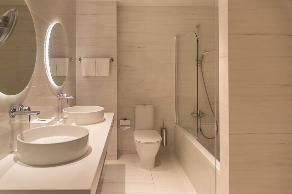 Фото Grecian Sands Hotel