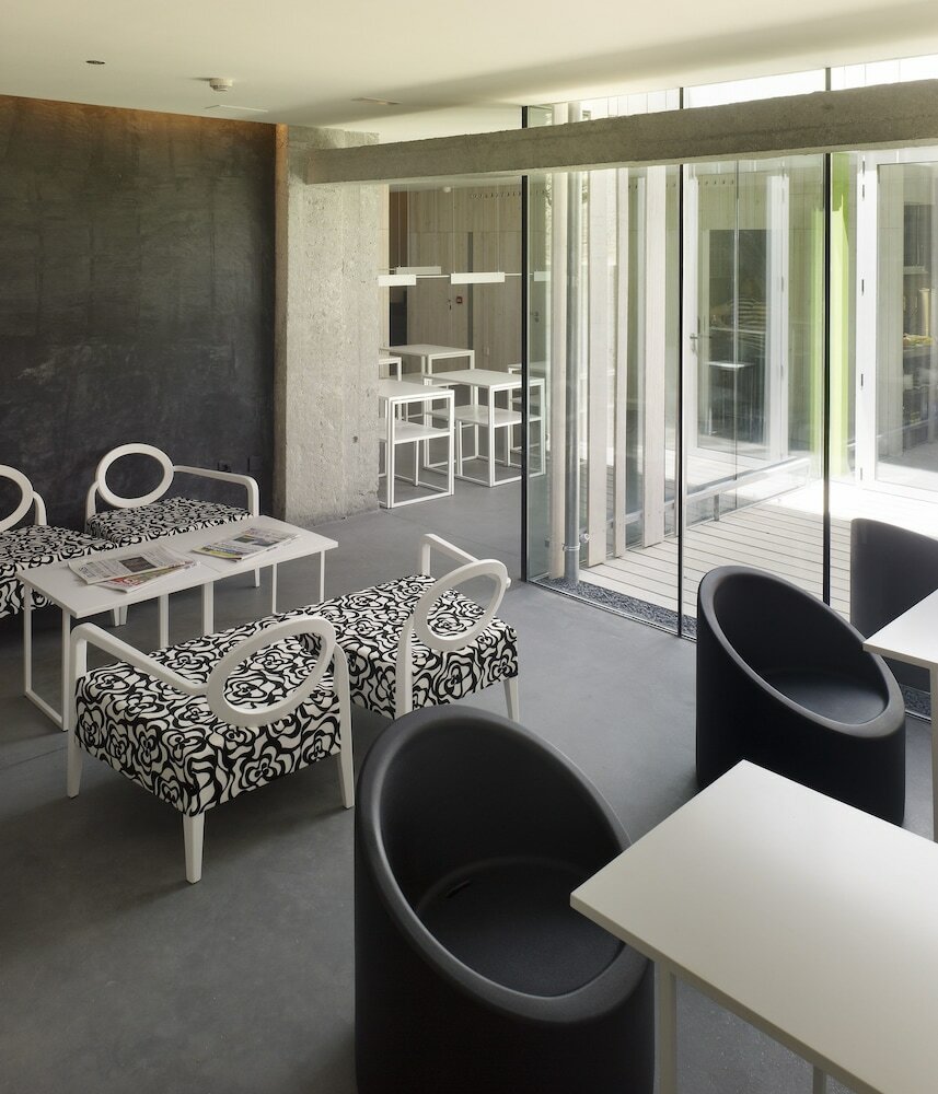 Фото Moure Hotel