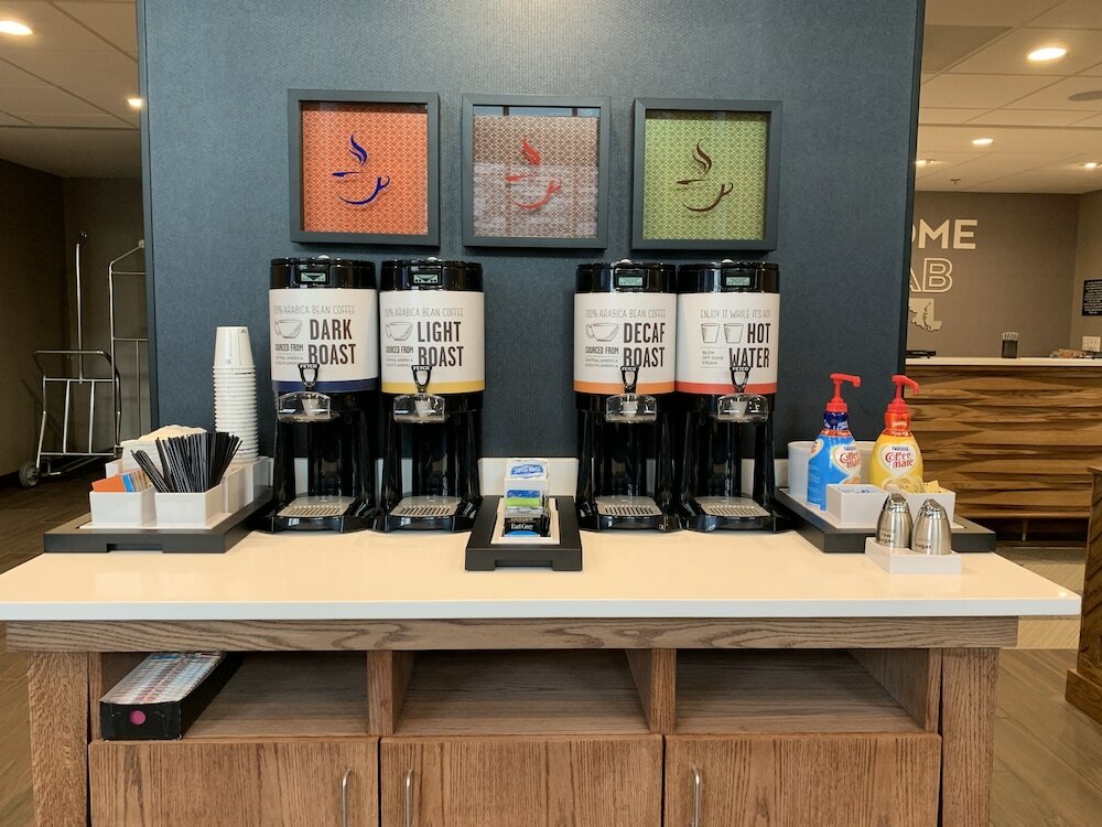 Фото Hampton Inn & Suites Ocean City West