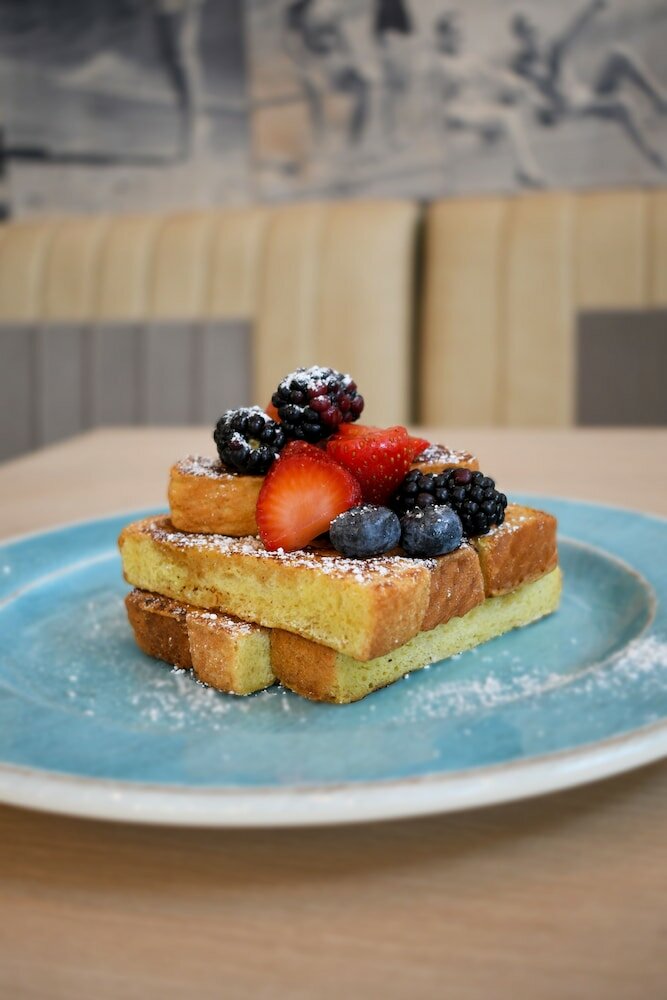 Фото Sandcastle Hotel on the Beach