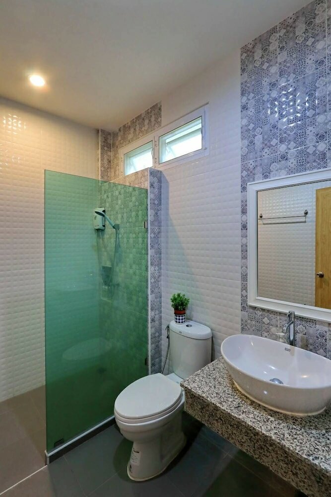 Фото Little Cottage