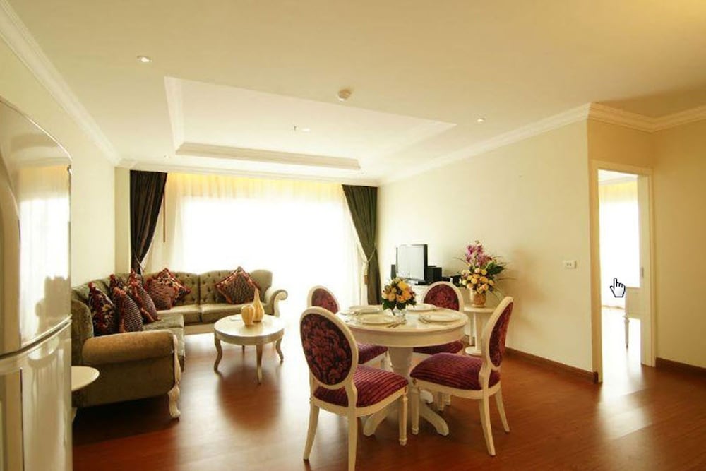 Фото LK Miracle Suite