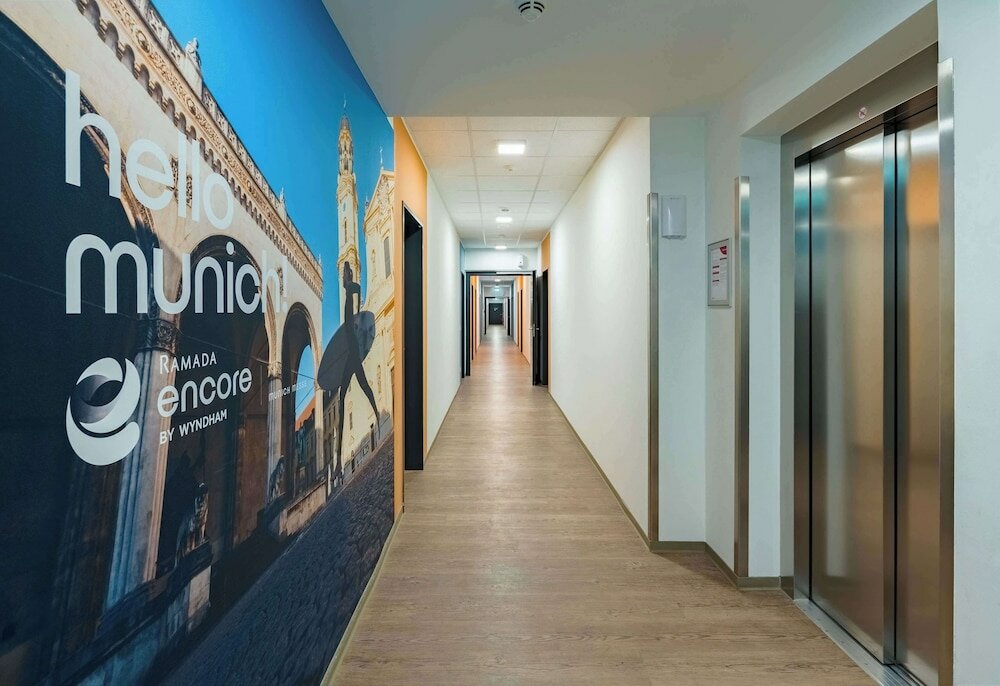 Фото Ramada Encore by Wyddham Munich Messe
