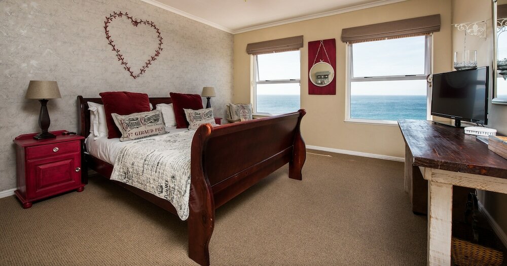 Фото Whale View Manor