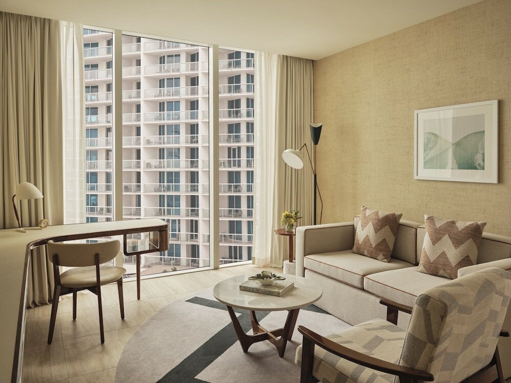 Фото Four Seasons Hotel and Residences Fort Lauderdale