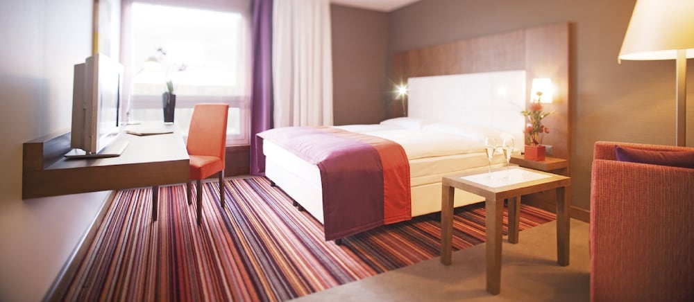 Фото Moevenpick Hotel Zurich Airport